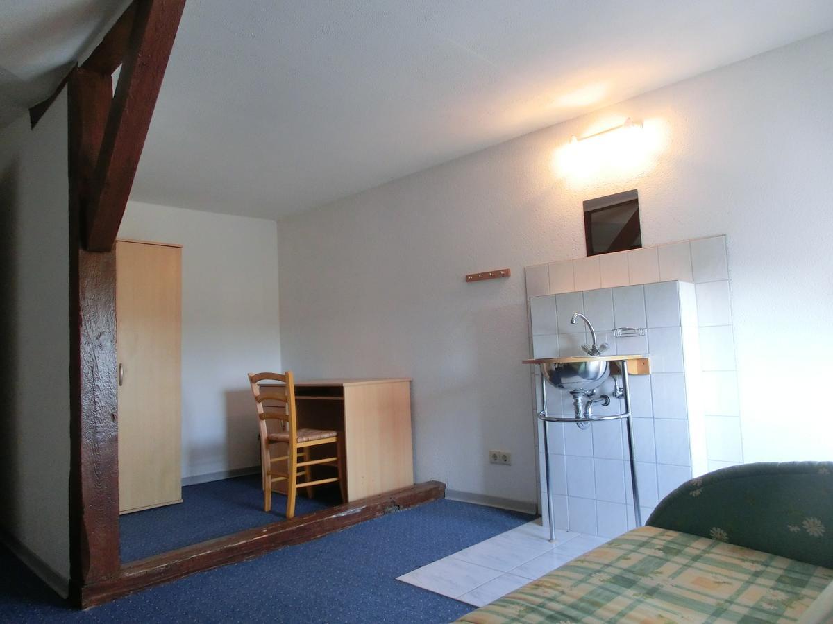 Domane Neu Gaarz Hostel Chambre photo